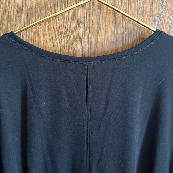 Short sleeve, key hole back, hi low summer dress. - Picture 3 of 3